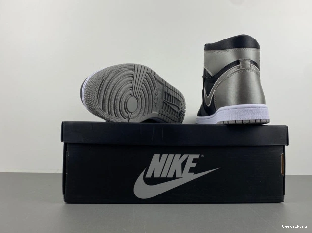 One Kick Shadow WMNS 1 Satin Air FD4810-010 High OG Jordan 0725